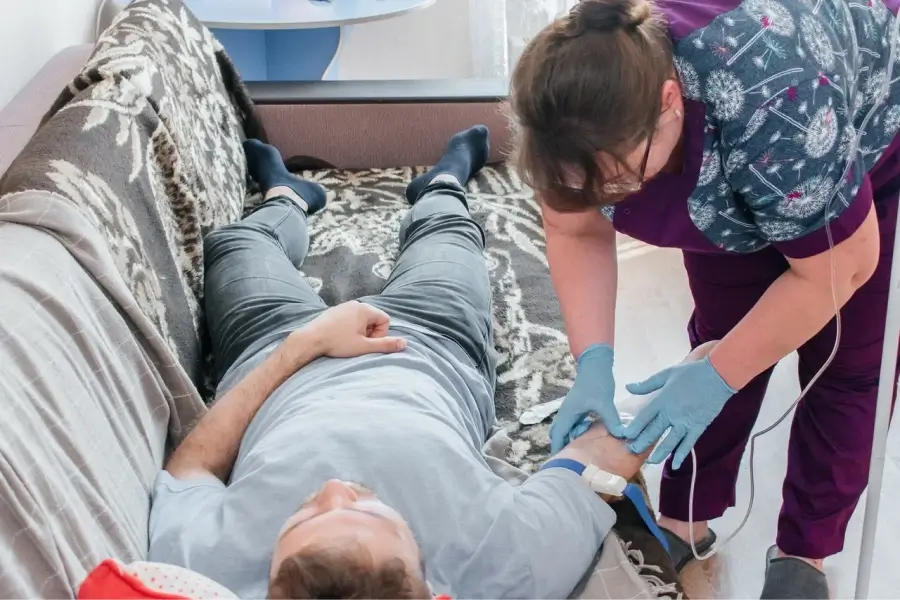 Срочный вывод из запоя в Щербинке: быстро, недорого